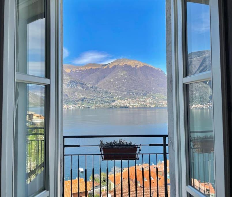 Il Noce Lake View Apartment Lezzeno Exteriör bild
