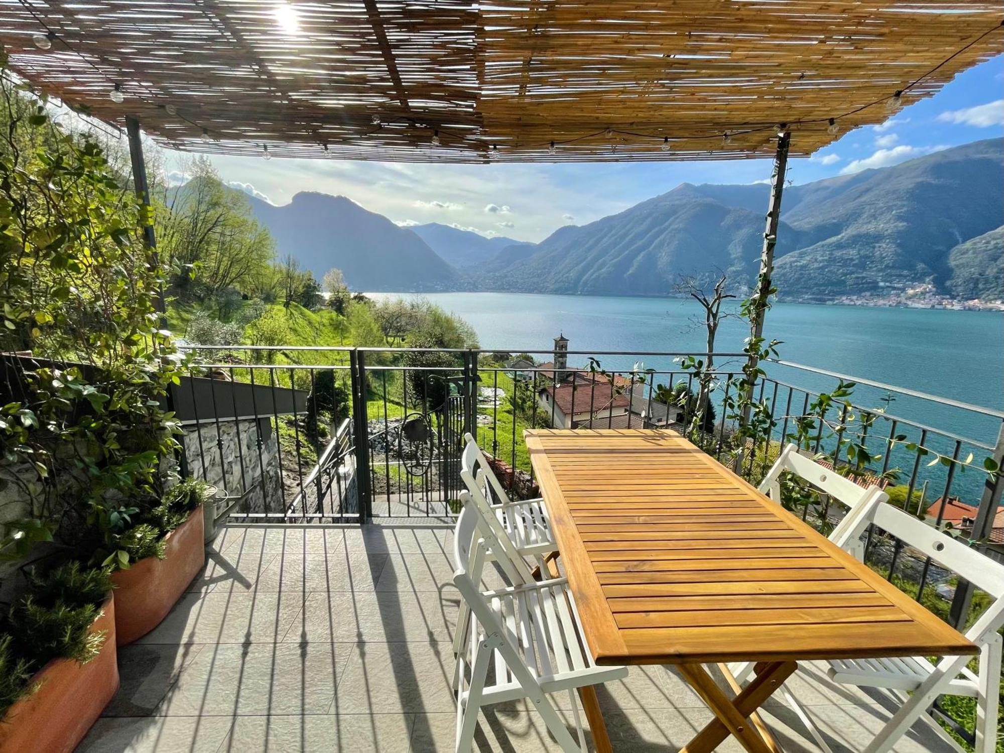 Il Noce Lake View Apartment Lezzeno Exteriör bild
